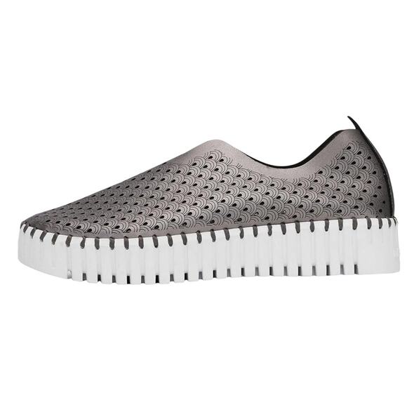 IIse Jacobsen Tulip PU0010 Slip-On Loafer Size US 10 EU 40 Grey Metallic GUC - Picture 2 of 14